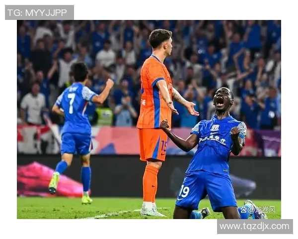 中超焦点战：巴黎圣日耳曼平本菲卡意外引发全场热议