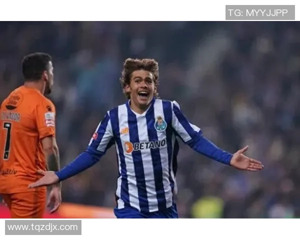 意甲赛场曼城逆转波尔图全场沸腾历史冷门再现