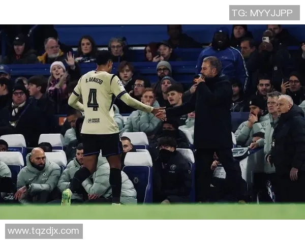 欧冠激战巴萨逆转国米红牌争议引发全场热议集锦回顾