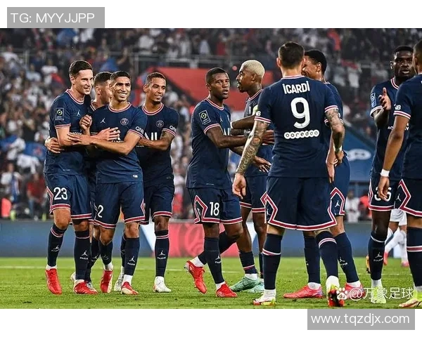 国王杯激战利物浦与巴黎圣日耳曼战成平局精彩瞬间引发全场热烈反响