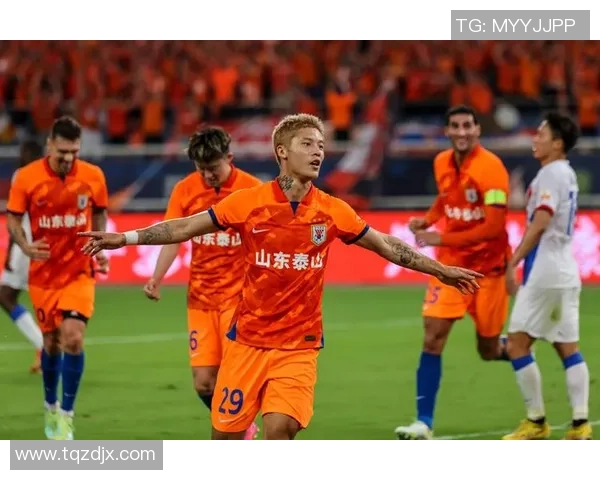 足总杯精彩对决尤文图斯大胜拜仁神奇扑救点燃全场热情